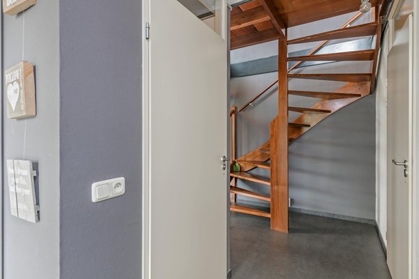 Medium property photo - De Hovenlaan 82, 7325 VG Apeldoorn