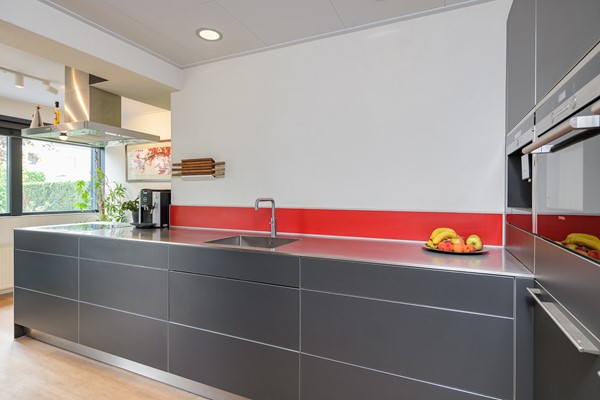 Medium property photo - De Hovenlaan 82, 7325 VG Apeldoorn