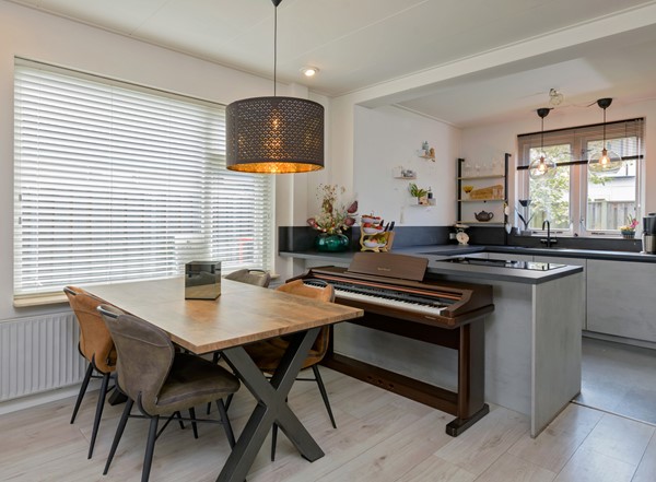 Medium property photo - Reeënlaan 11, 7315 EV Apeldoorn