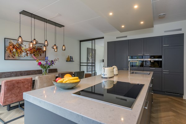 Medium property photo - Dokter J. Van Heuvenweg 20, 7364 AV Lieren