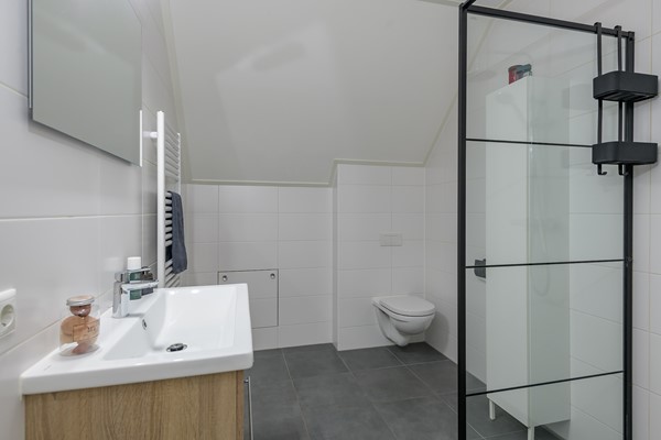 Medium property photo - Dokter J. Van Heuvenweg 20, 7364 AV Lieren