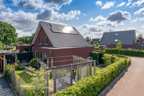 Medium property photo - Dokter J. Van Heuvenweg 20, 7364 AV Lieren