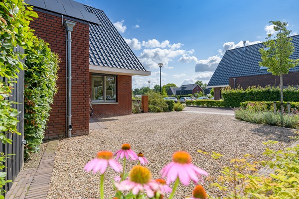 Medium property photo - Dokter J. Van Heuvenweg 20, 7364 AV Lieren