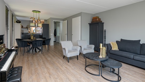 Medium property photo - Dokter J. Van Heuvenweg 32, 7364 AV Lieren