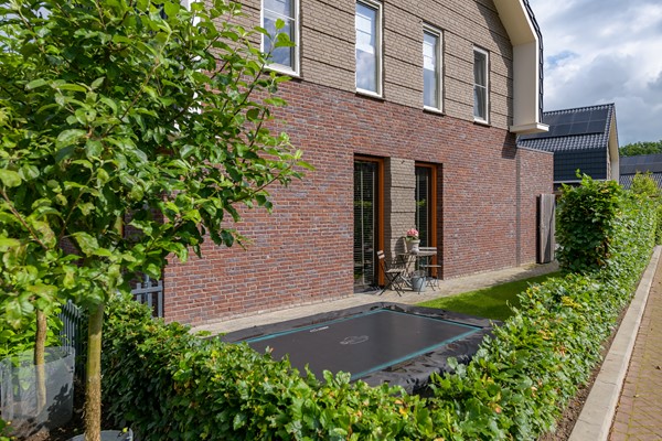 Medium property photo - Dokter J. Van Heuvenweg 32, 7364 AV Lieren