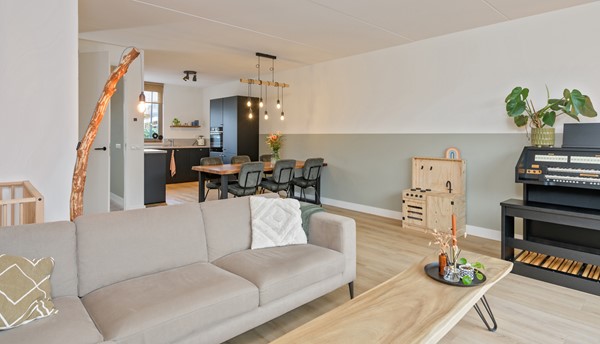 Medium property photo - Dokter J. Van Heuvenweg 3, 7364 AV Lieren