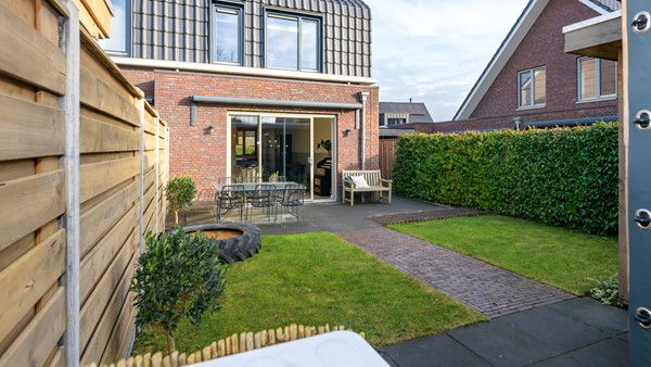 Medium property photo - Dokter J. Van Heuvenweg 3, 7364 AV Lieren