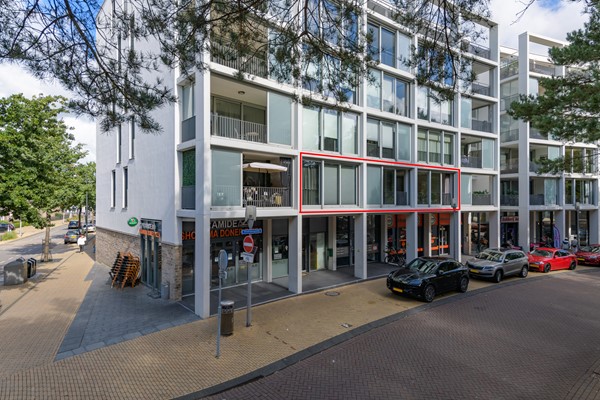 Medium property photo - Stationsplein 120, 7311 NX Apeldoorn