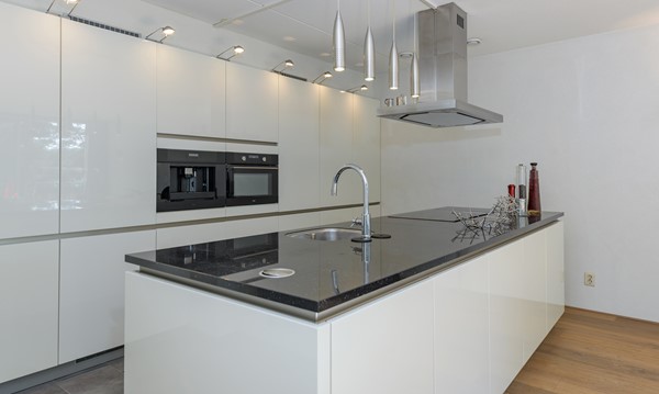 Medium property photo - Stationsplein 120, 7311 NX Apeldoorn