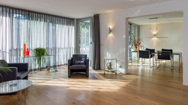 Medium property photo - Stationsplein 120, 7311 NX Apeldoorn