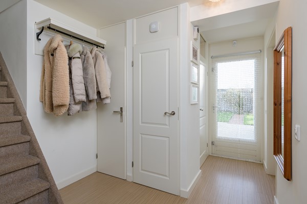 Medium property photo - Jacqueline van der Waalssingel 57, 7321 JN Apeldoorn