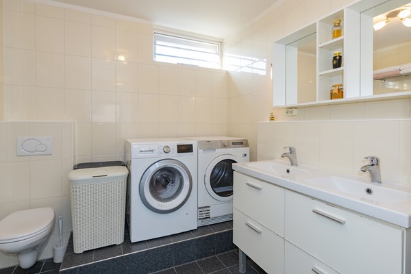 Medium property photo - Jacqueline van der Waalssingel 57, 7321 JN Apeldoorn