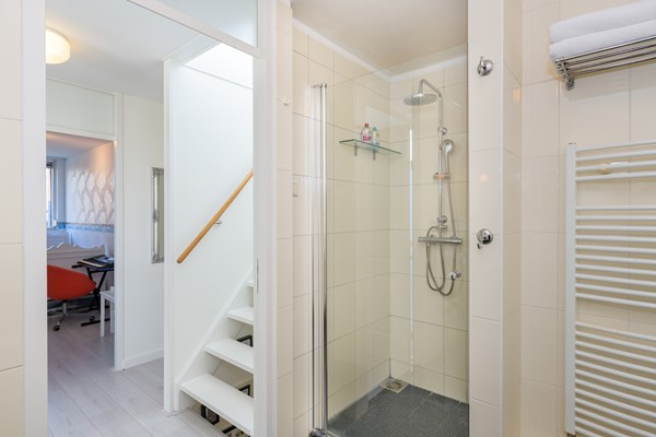 Medium property photo - Jacqueline van der Waalssingel 57, 7321 JN Apeldoorn