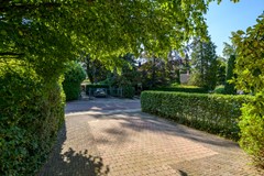 Koop: Middenweg 4, 7351 BC Hoenderloo