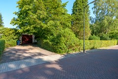 Koop: Middenweg 4, 7351 BC Hoenderloo