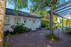 Koop: Middenweg 4, 7351 BC Hoenderloo