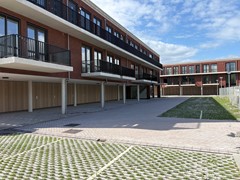 Foto - 9. Uitzicht op Senator en Diplomaat gebouwen vanaf de binnenplaats.jpeg