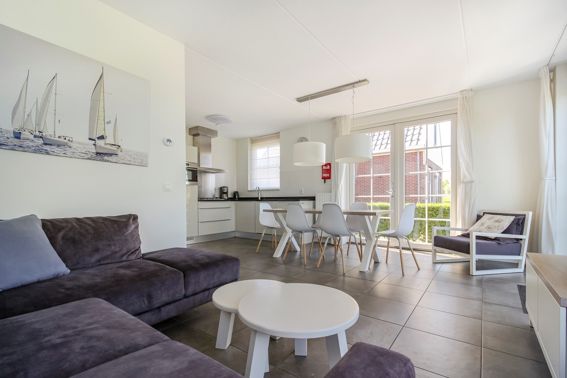 Recreatiewoning aan het water in Uitdam foto 6