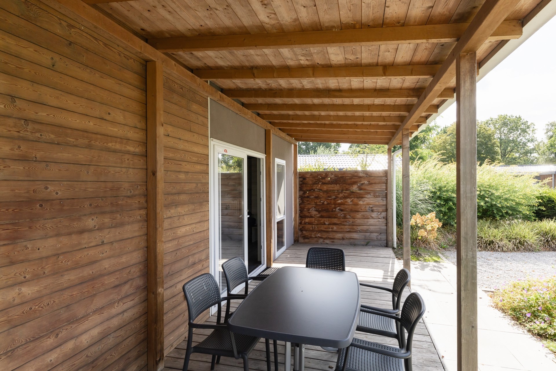 Sfeervolle 6-persoons vakantiewoning type Cosy Unique op EuroParcs Zuiderzee foto 4