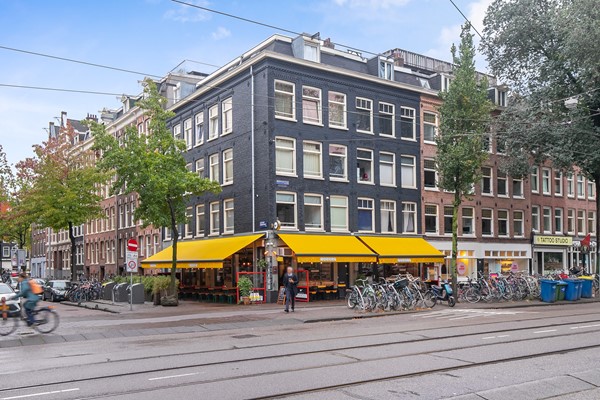 Verkocht: Hoogwaardig ingericht eetcafé met een leuk terras op een hoek in Amsterdam Oud-West 