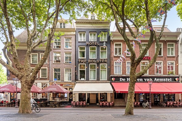 Te huur:  Stijlvol en compleet Boutique Hotel op een top centrumlocatie aan het Rembrandtplein (€ Prijs op aanvraag).