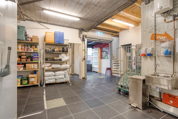 Medium property photo - Van Slingelandtstraat 37A, 1051 CG Amsterdam
