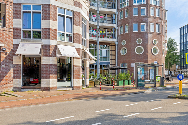 Te huur: Compleet en hoogwaardig restaurant met terras nabij de Jordaan en Westerpark. (€ 139.000,-)