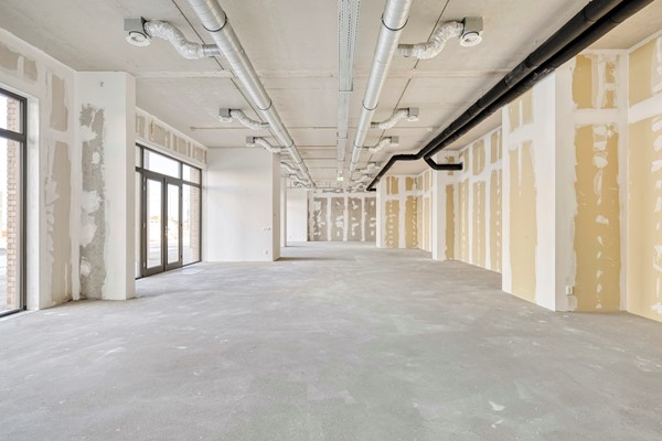 Te huur: Nieuwe commerciële ruimte (237m²) met ruime bestemmingsmogelijkheden Centrumeiland IJburg