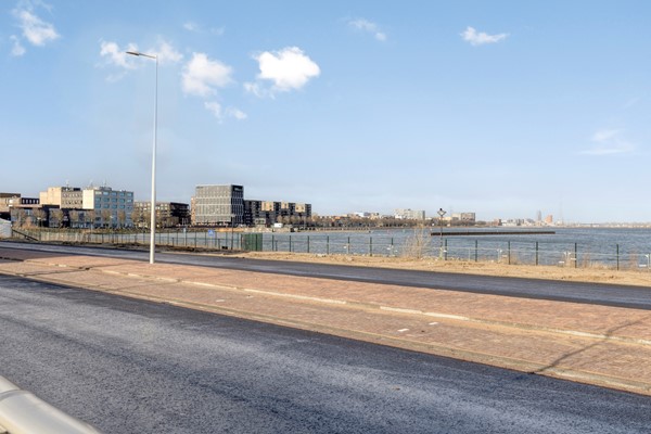 Medium property photo - Pampuslaan 356, 1087 LA Amsterdam