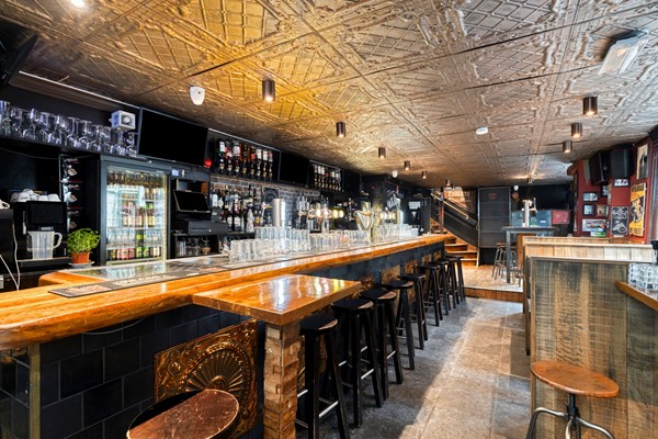 Medium property photo - Vijzelstraat 37, 1017 HD Amsterdam