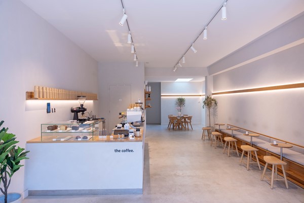 Te huur: Instapklare moderne koffiezaak (mengformule) op toplocatie in Oud-West  (€ 130.000.-)