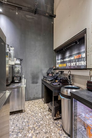 Medium property photo - Osdorpplein 1013, 1068 TG Amsterdam