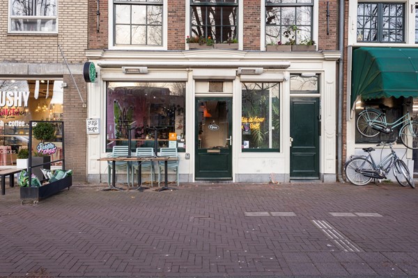 Charmante compacte horecaexploitatie met terras op een goede locatie in Amsterdam-Oost (€ 65.000,-)