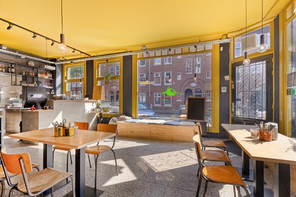 Te huur: Complete horecazaak op een fijne hoeklocatie in Amsterdam-Oost (€ 90.000,-)