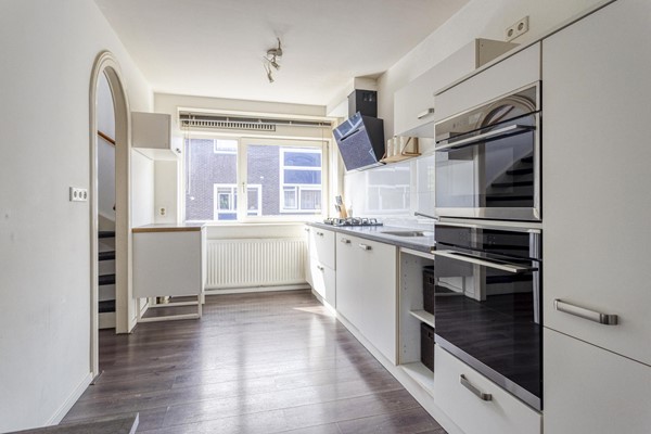 Medium property photo - Jan Ligthartstraat 1, 2515 TS Den Haag