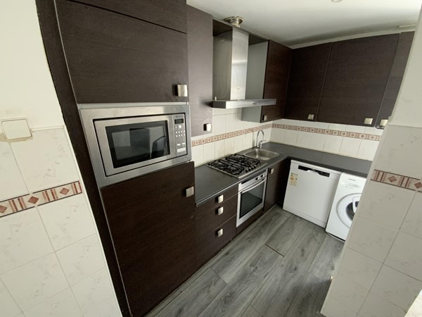 Medium property photo - Vierhoutenstraat 115, 2573 VR Den Haag