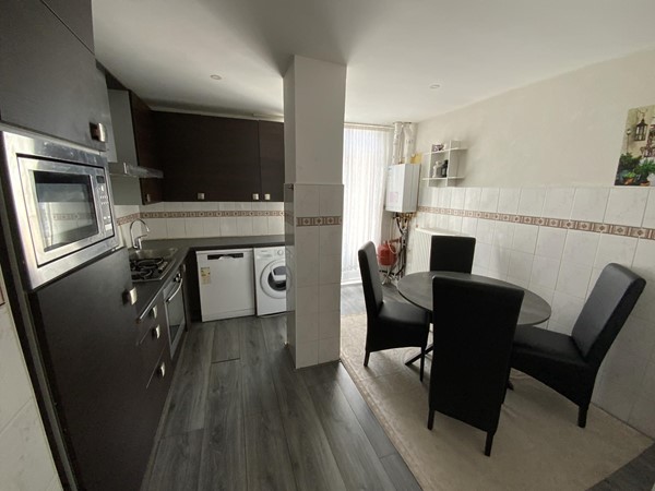 Medium property photo - Vierhoutenstraat 115, 2573 VR Den Haag
