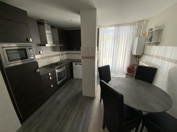 Medium property photo - Vierhoutenstraat 115, 2573 VR Den Haag