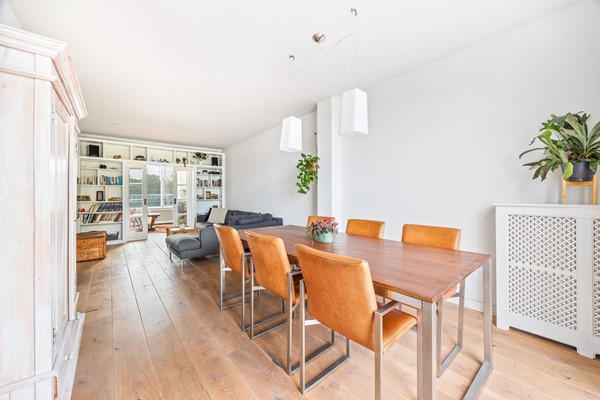Medium property photo - Lekstraat 223, 2515 XE Den Haag