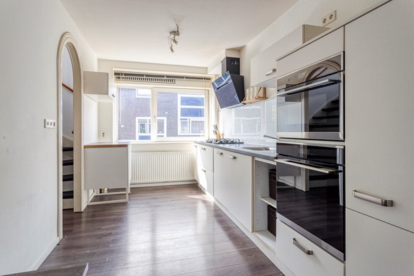 Medium property photo - Jan Ligthartstraat 1, 2515 TS Den Haag