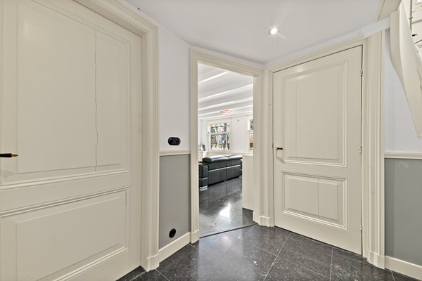 Medium property photo - Spoorsingel 46, 2613 BH Delft