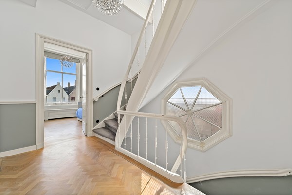 Medium property photo - Spoorsingel 46, 2613 BH Delft