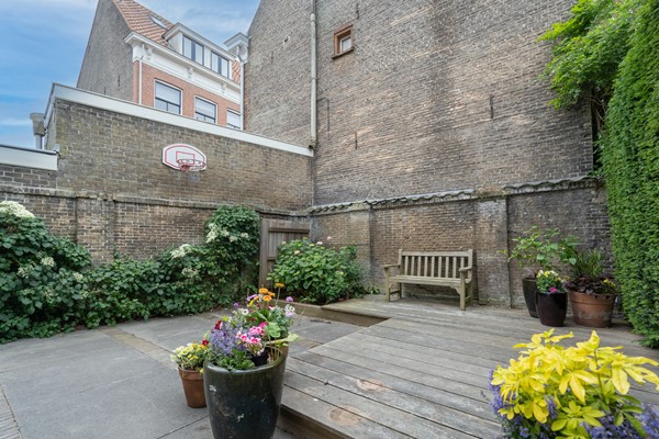 Medium property photo - Spoorsingel 46, 2613 BH Delft