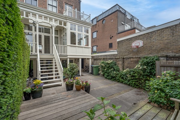 Medium property photo - Spoorsingel 46, 2613 BH Delft