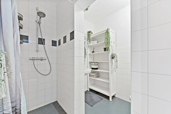 Medium property photo - Albertine Agneslaan 370, 3136 NJ Vlaardingen