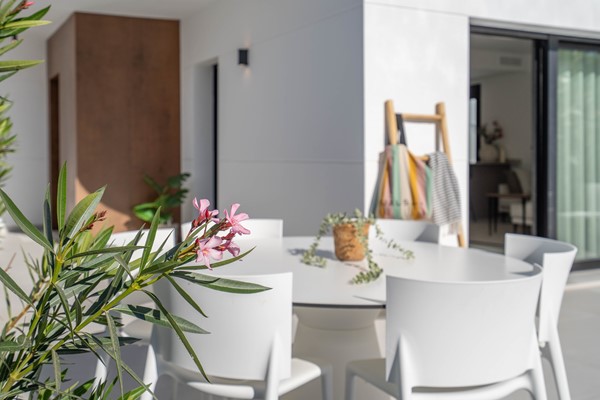 Medium property photo - Avenida del Recorral, 03170 Rojales