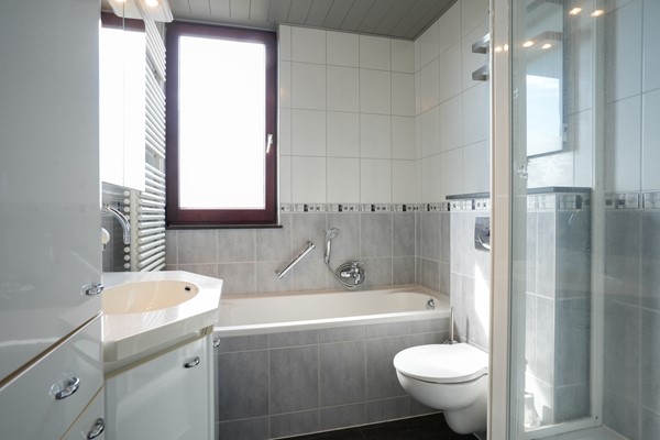 Medium property photo - Laatbankstraat 42, 6291 ED Vaals
