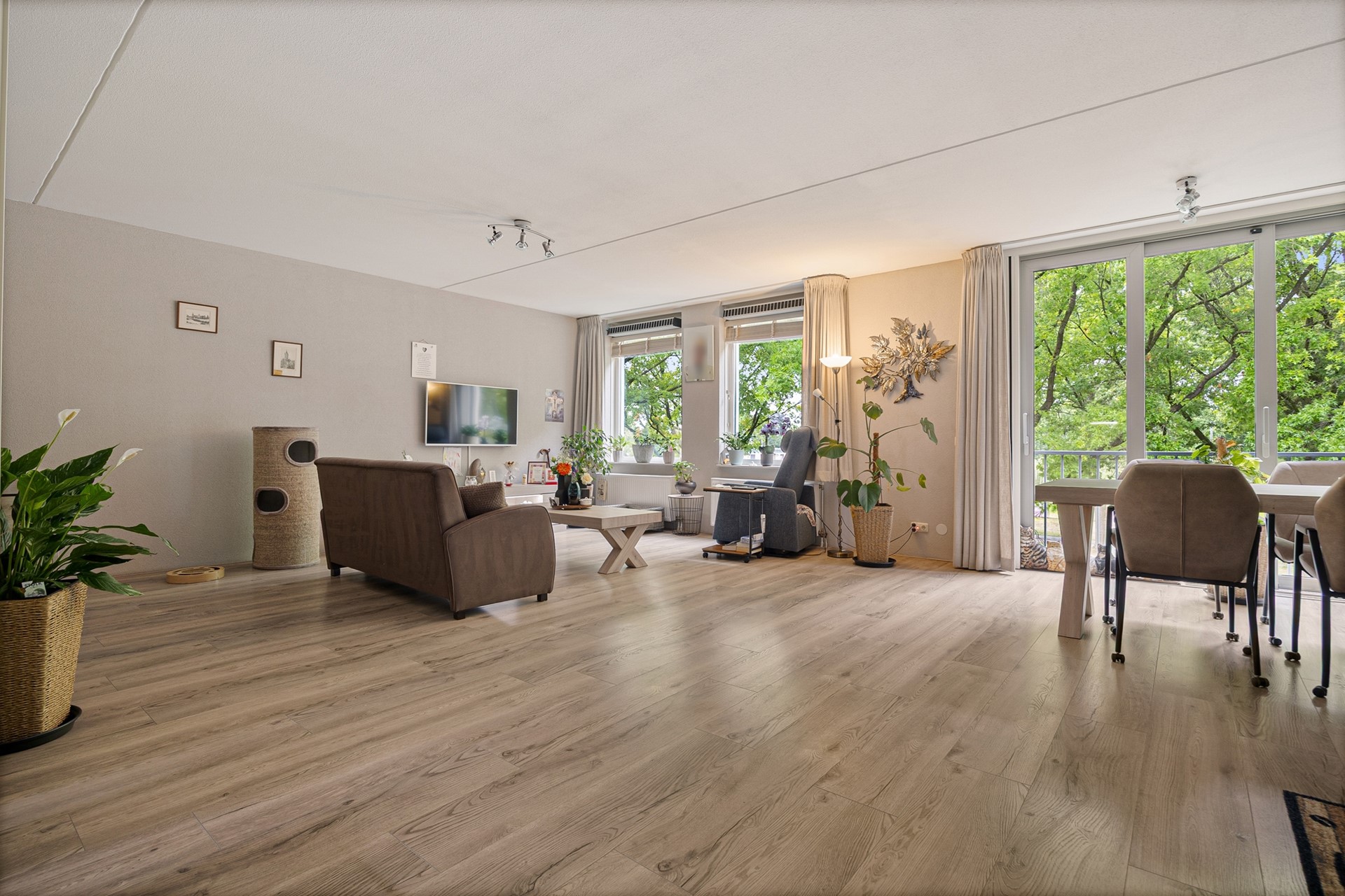 Appartement te koop: Ringbaan-West 96-08, Tilburg