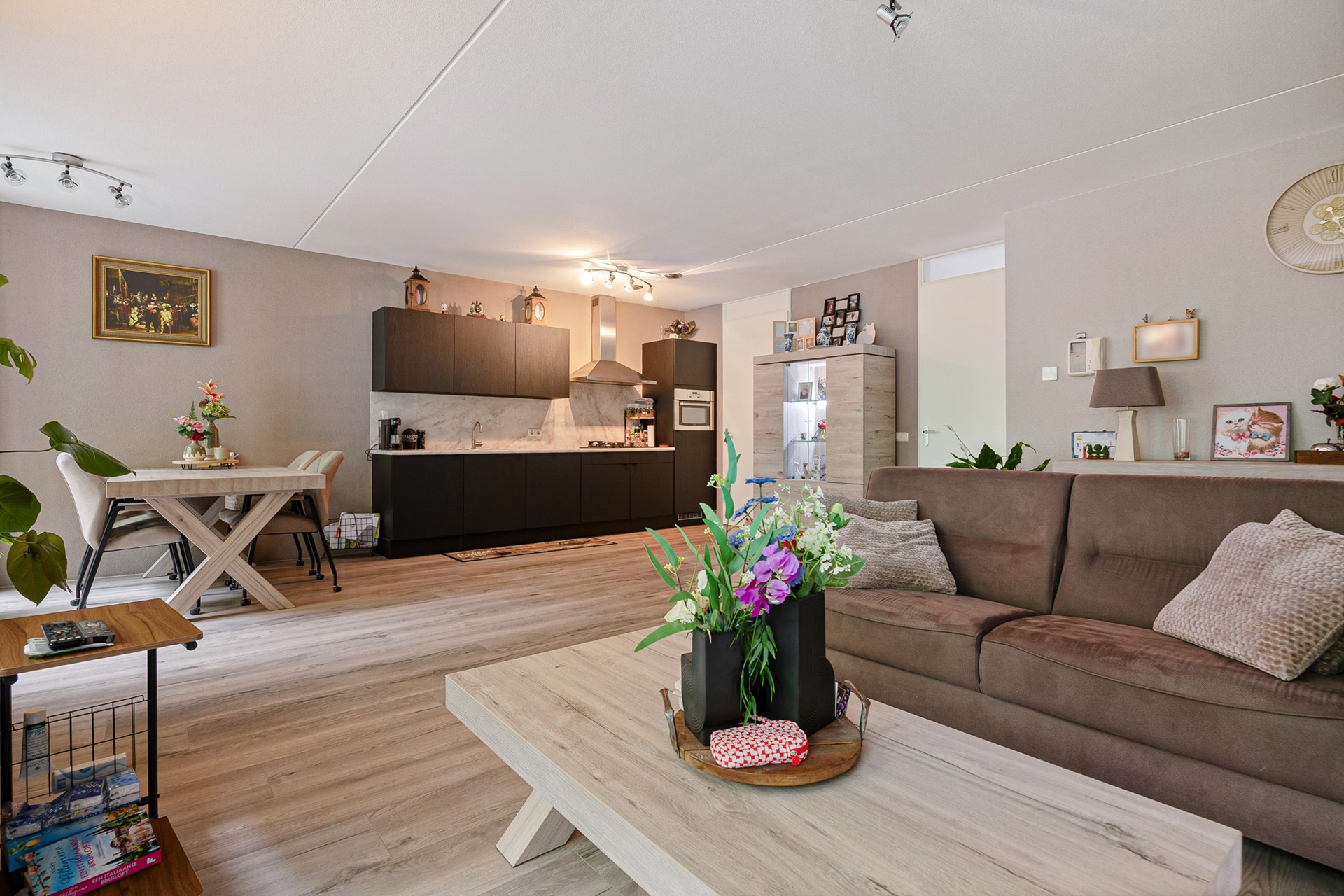 Appartement te koop: Ringbaan-West 96-08, Tilburg