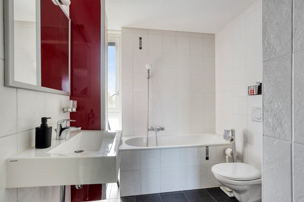 Medium property photo - Winterpark 36, 2152 HA Nieuw-Vennep